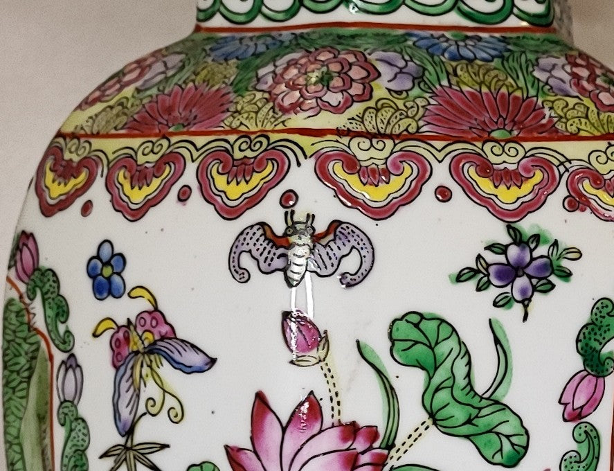 pipistrello (蝙蝠 / fú)