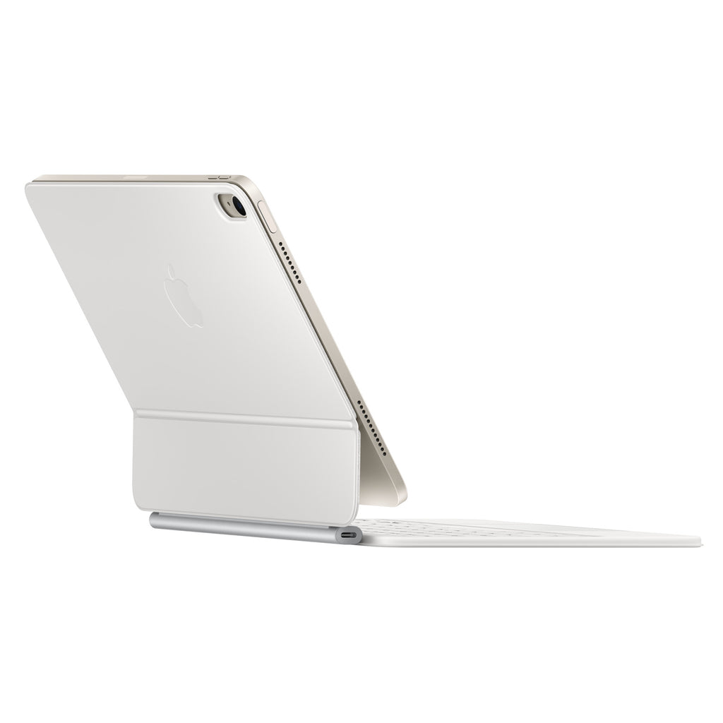 Magic Keyboard 11" – Bianco – Layout Italiano, luminosa e moderna, con trackpad integrato.

Tastiera Apple Magic Keyboard 11" bianca: design pulito e digitazione confortevole.

Variante bianca 11": perfetta per un setup minimal e raffinato. mazzotta.store