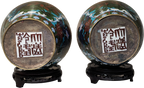 Vaso Cloisonné coppia di vasi con fiori di peonia su fondo azzurro e basi in legno - mazzotta.store