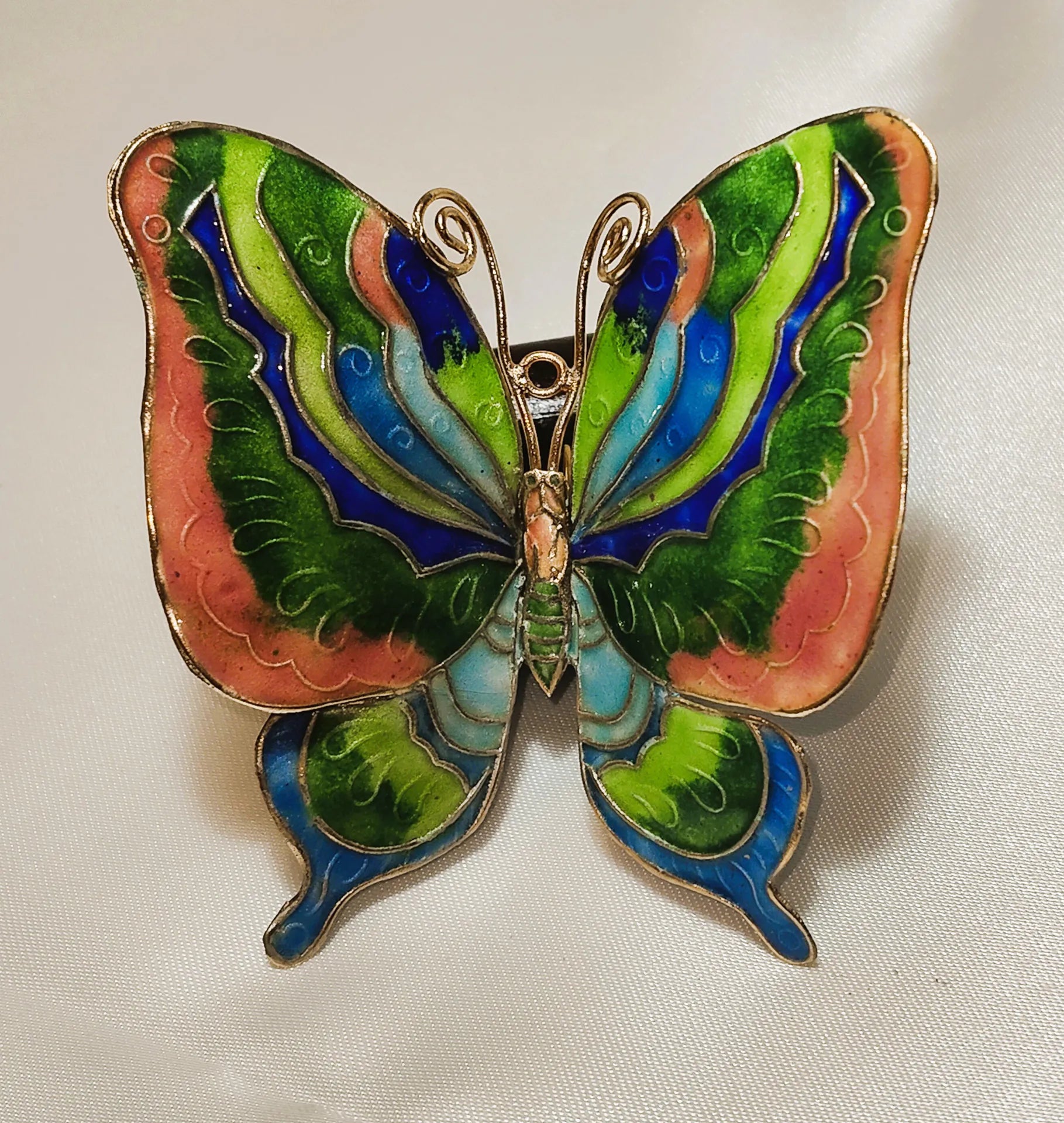 Farfalla in smalto policromo cloisonné con ali in filigrana dorata - Modello 0002 - mazzotta.store