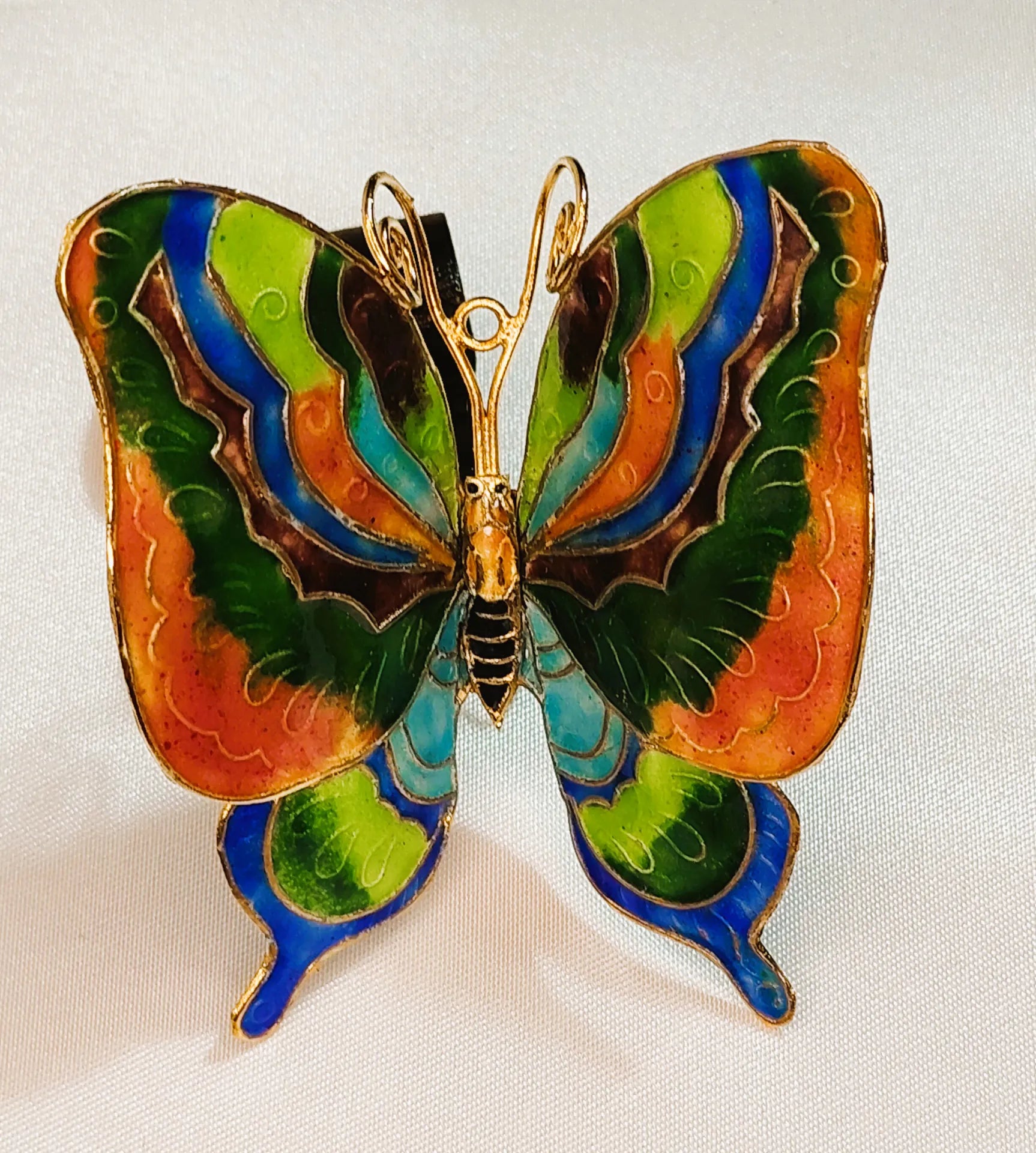 Farfalla in smalto policromo cloisonné con ali in filigrana dorata - Modello 0004 - mazzotta.store