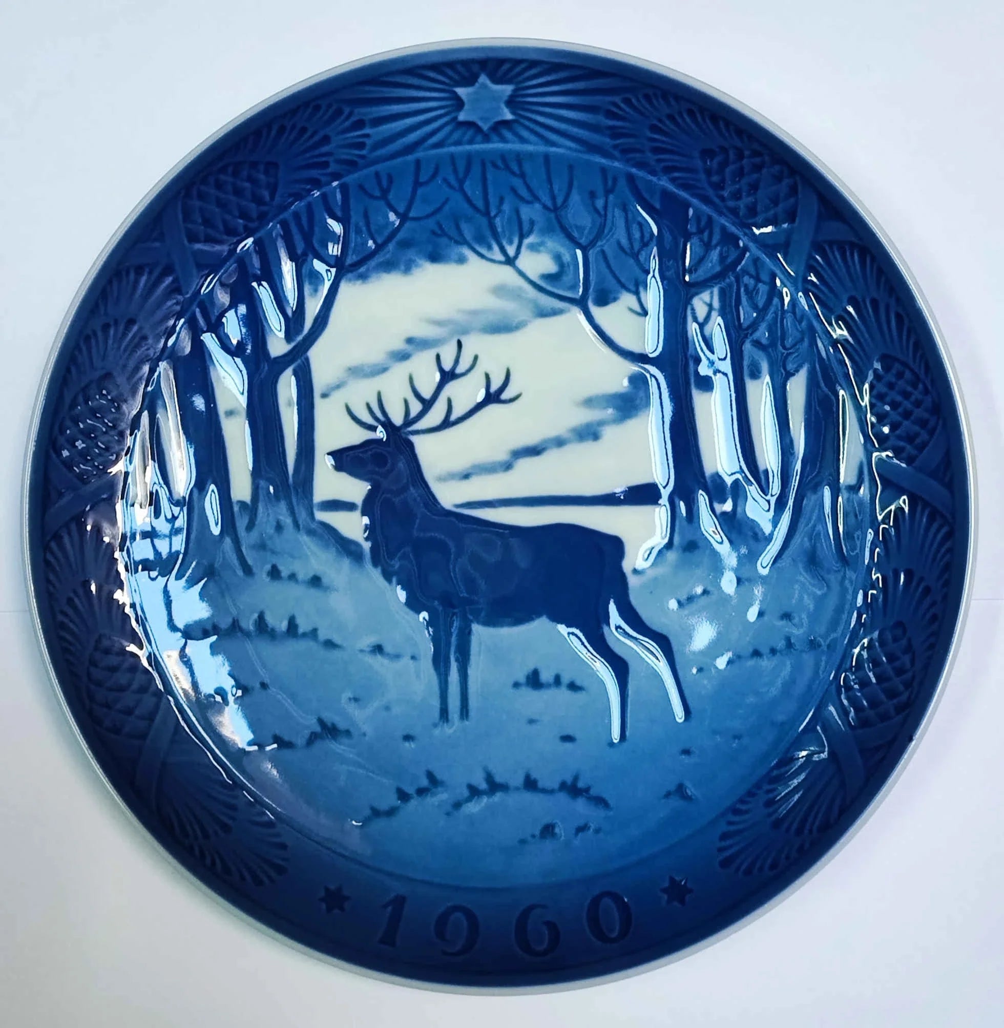 IMG1 RC-CP-1960 Piatto di Natale Royal Copenhagen 1960 cm 18 Blu e Bianco Hans H. Hansen La nave scuola Danmark