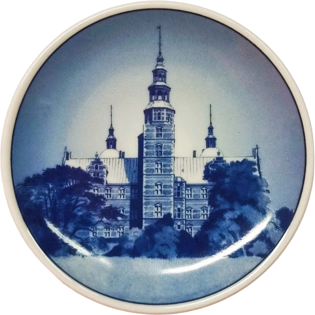 Placchetta Serie 2010 Royal Copenhagen diametro 18 cm · Blu e Bianco · Kai Lange · Castello di Rosenberg · RC-2010-001