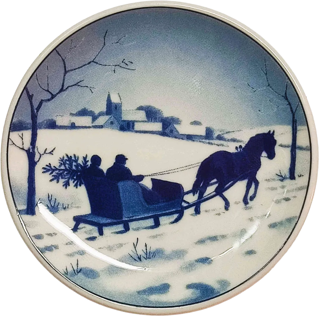 Placchetta Serie 2010 Royal Copenhagen diametro 8 cm · Blu e Bianco · Kai Lange · Paesaggio Invernale · RC-2010-003